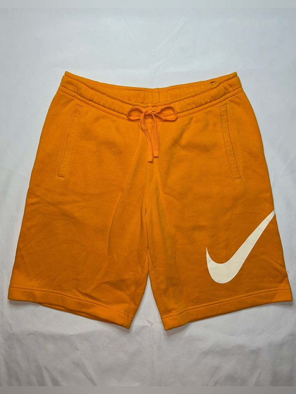 Nike Orange Swoosh Athletic Shorts Men’s Medium
